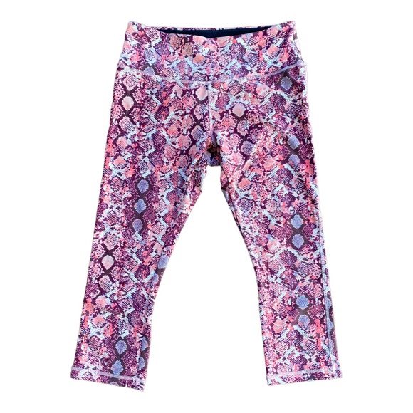 VOGO Athletica Pants - VOGO Athletica Capri Leggings Pink Snakeskin Size Large (GUC) Mid-Rise W…